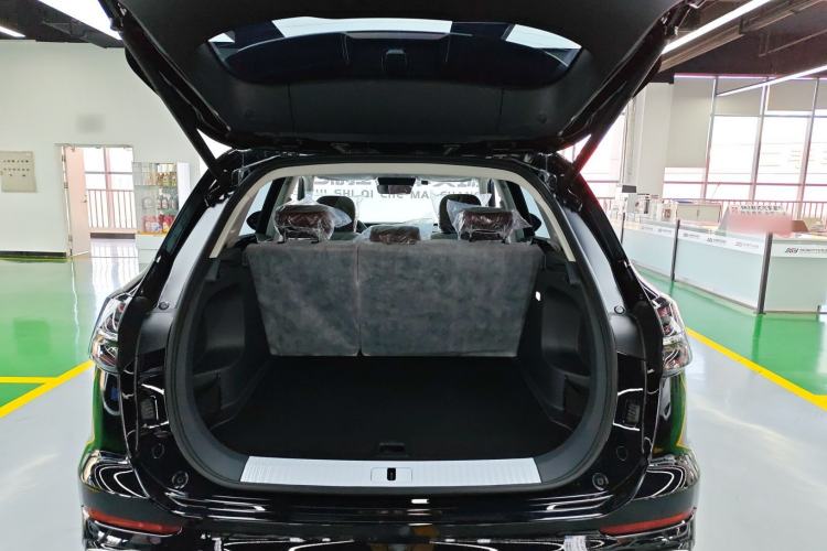 Used Hongqi HS5 2026 Model 2.0T Two-Wheel Drive Qi Xiang Pro Edition