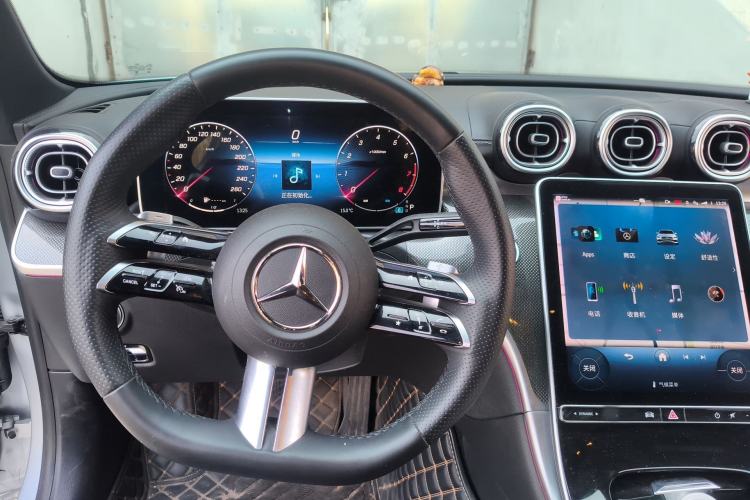 Used Mercedes-Benz C-Class 2023 C 260 L Bright Night Sports Edition Steering Wheel