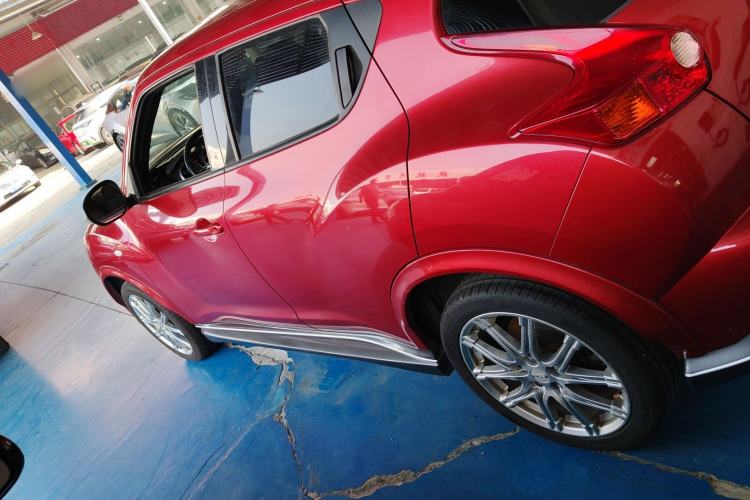 Used Infiniti ESQ 2014 1.6L Spontaneous Edition
