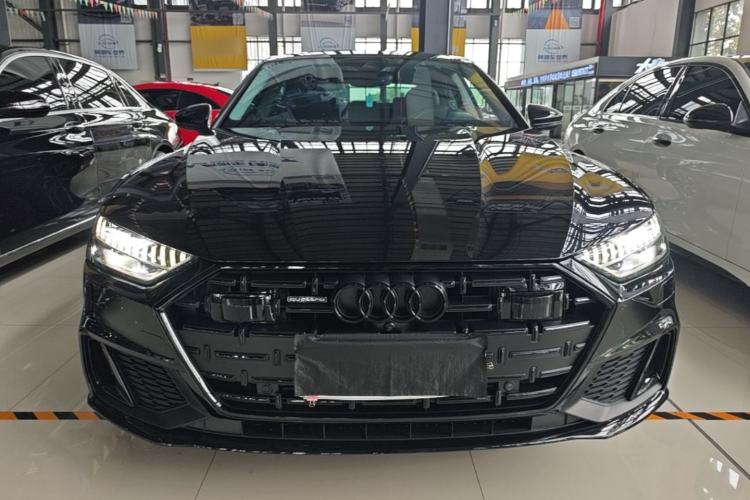 Used Audi A7L 2022 45 TFSI S-line Dream-Building Edition
