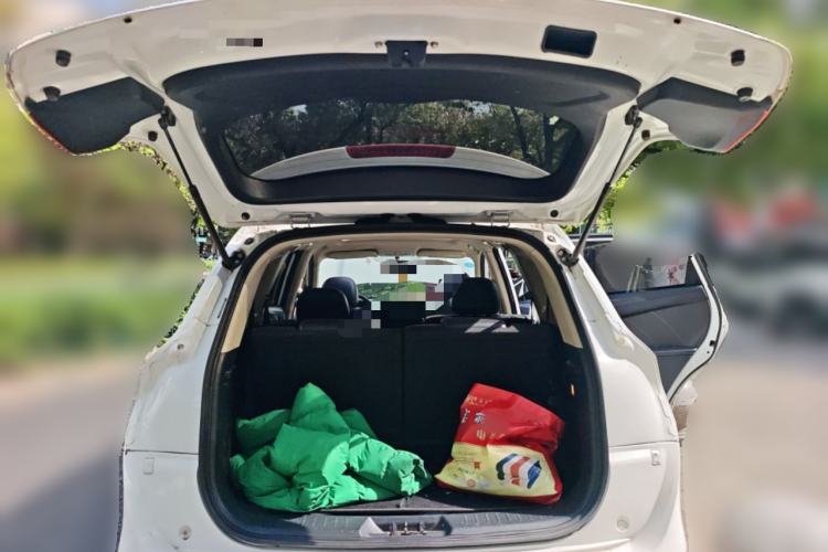 Used Dongfeng Fengon 580 2017 1.8L Manual Comfort Model Trunk