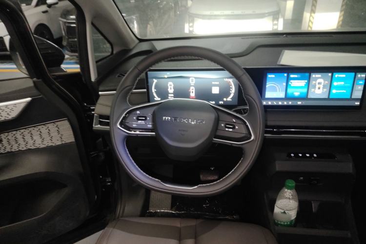 Used SAIC MAXUS Dajia 7 2024 Revised Version Super Hybrid Long-Range Edition Enjoyment Version
