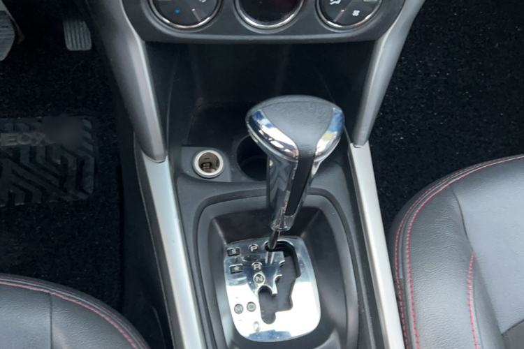 Used Citroen C3-XR 2015 1.6THP Automatic Pioneer Model
