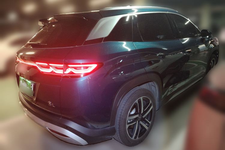 Used BYD Song L DM-i 2024 112 km Beyond Edition
