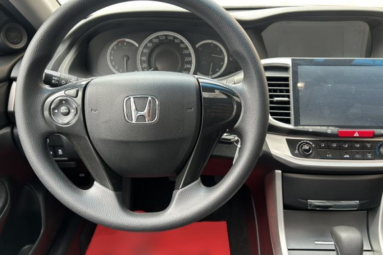 Used Honda Accord 2014 2.0L LX Comfort Edition

