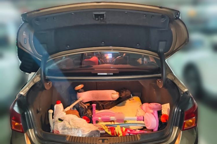 Used Buick Verano 2015 Sedan 15S Automatic Leading Model Trunk