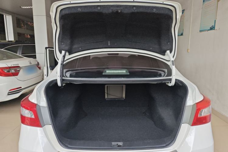 Used Nissan Sylphy 2016 1.6 XL CVT Deluxe Edition
