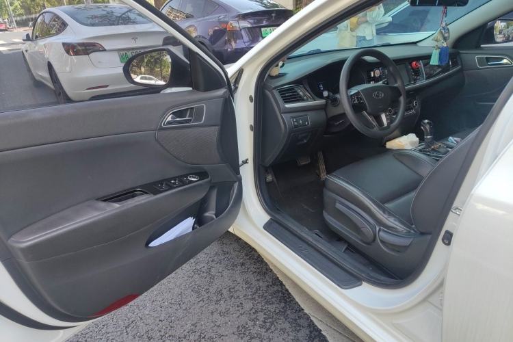 Used Hyundai Mistra 2017 1.6T Automatic Smart GLS China V Standard Driver Seat