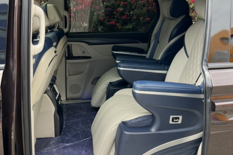 Used Buick GL8 2021 ES Landtrek 653T Comfort Edition