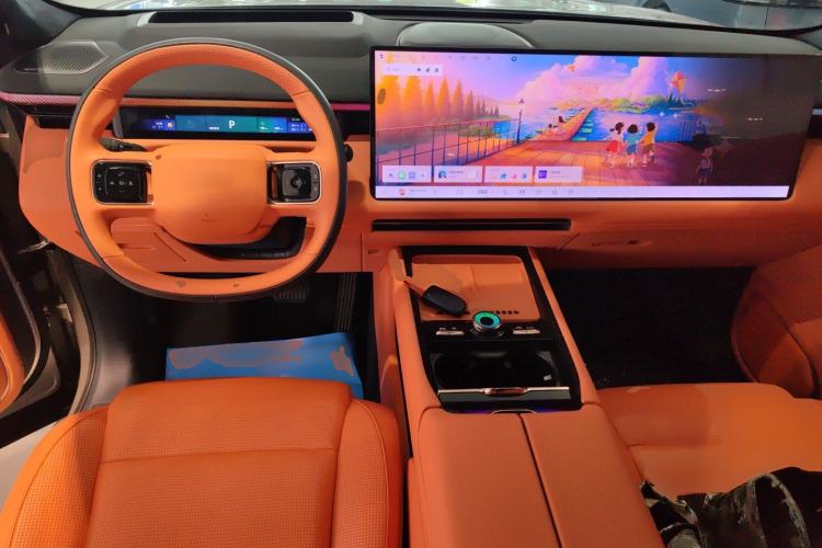 Used Lynk & Co 900 2025 1.5T Ultra Center Console