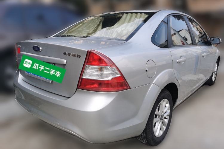 Used Ford Focus 2013 Sedan Classic 1.8L Manual Base Model