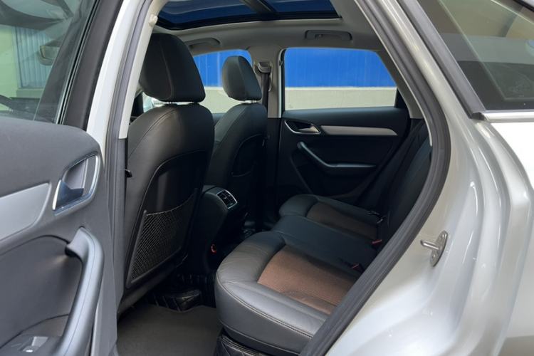 Used Audi Q3 2017 30 TFSI Fashion Model Interior 5