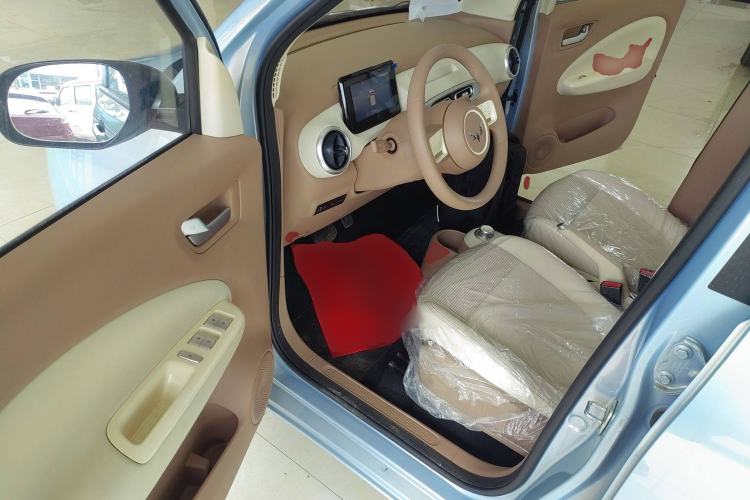 Used Wuling Hongguang MINIEV 2025 Four-Door Version Advanced Edition