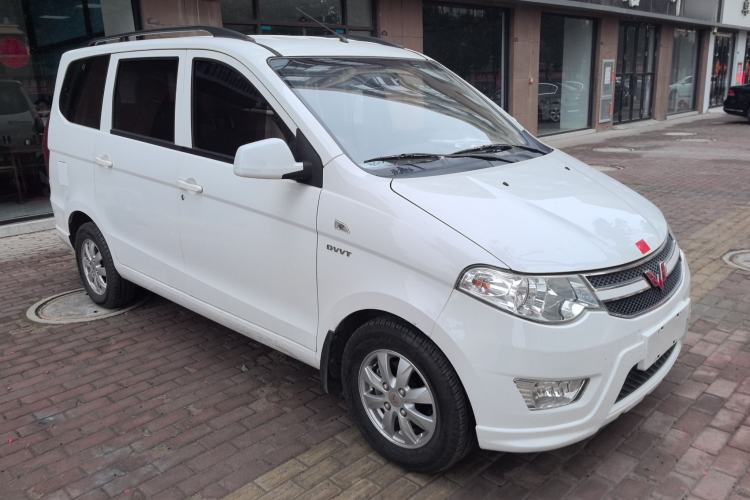 Used Wuling Hongguang 2014 1.5L S Standard Version
