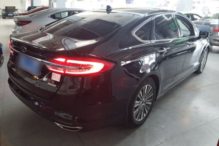 Used Ford Mondeo 2017 EcoBoost 180 Luxury Model
