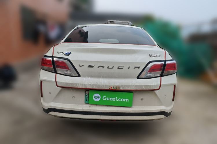 Used Venucia D60EV 2022 Standard Range Smart Drive Version
