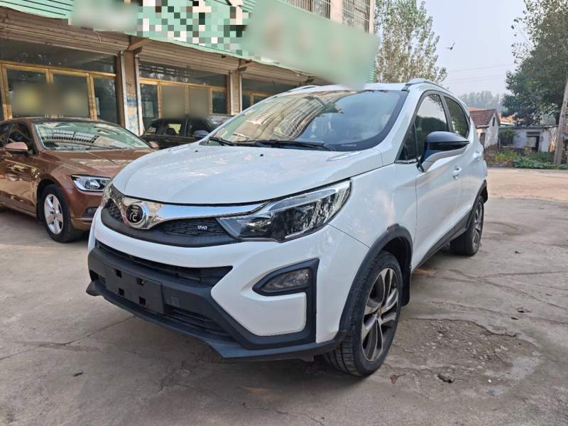 Used BYD Yuan 2017 1.5L Manual with Panoramic Sunroof — 1