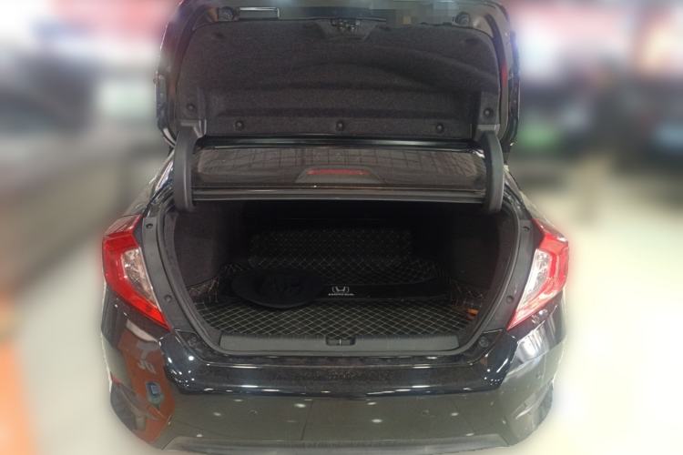 Used Honda Civic 2016 180TURBO CVT Comfort Version Trunk