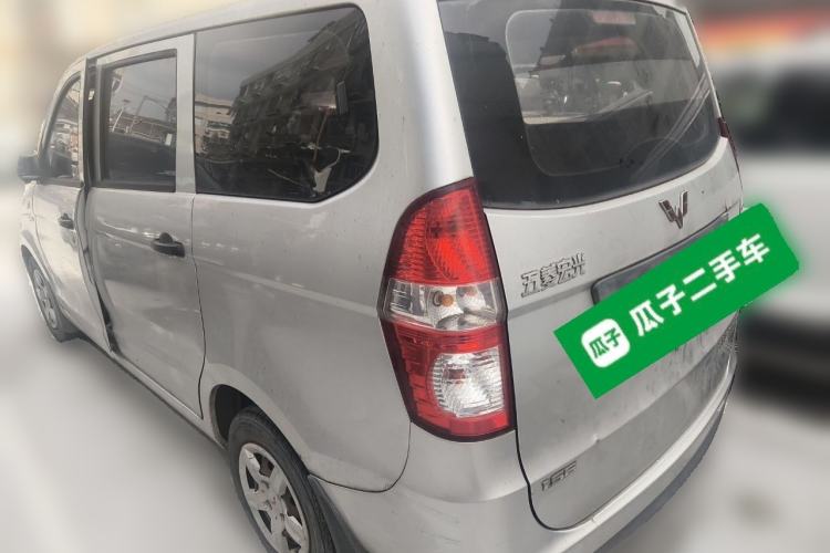 Used Wuling Hongguang 2013 1.5L Base Version
