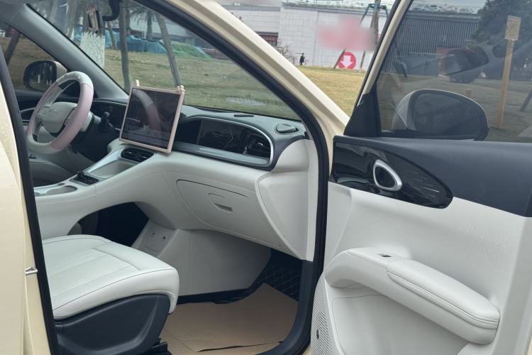 Used Geely Galaxy Geome 2025 UP 410km Exploration Edition