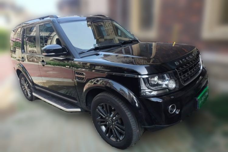 Used Land Rover Discovery 2016 3.0 SC Obsidian Black Heritage Edition SE
