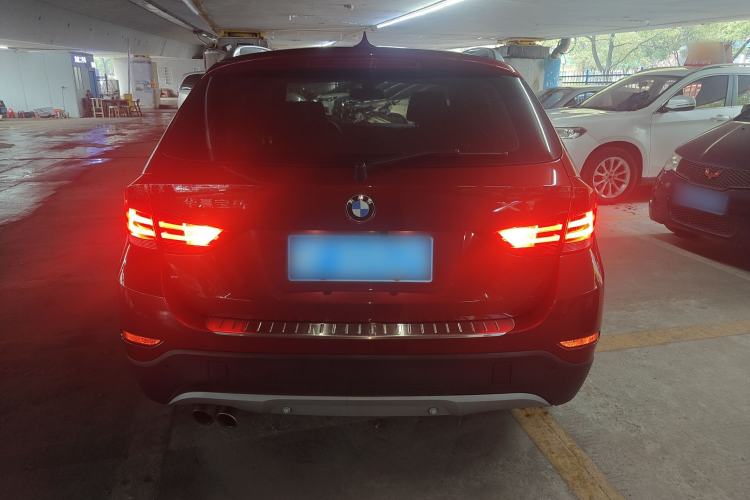 Used BMW X1 2015 xDrive20i Fashion Model
