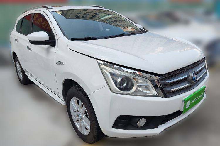 Used Venucia T70 2016 2.0L CVT Smart Edition
