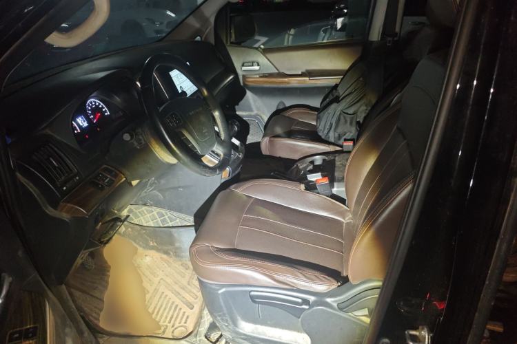 Used FORTHING Lingzhi PLUS 2021 Travel Edition 2.0L Manual Luxury 7-Seater Left Front Seat