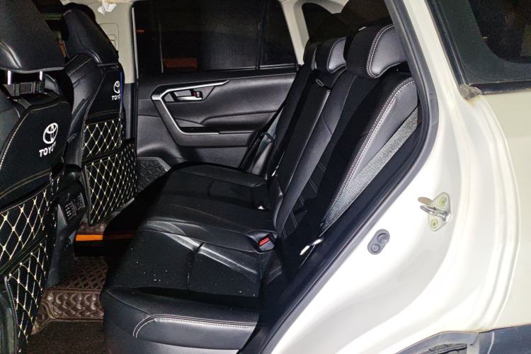 Used Toyota Wildlander 2020 Dual-Motor 2.5L E-CVT Four-Wheel Drive Luxury Edition