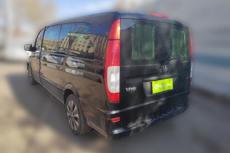 Used Mercedes-Benz Vito 2011 2.5L Elite Edition
