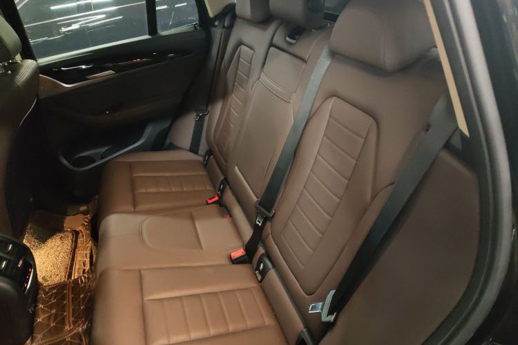 Used BMW X3 2018 xDrive25i M Sport Package China V Left Rear Seat