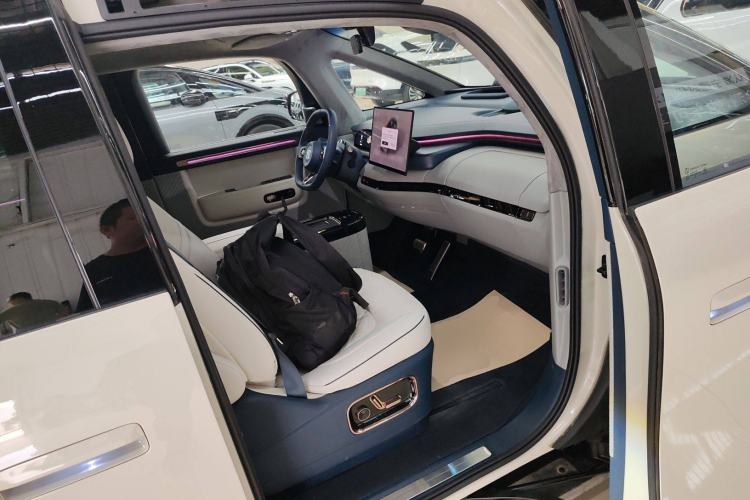 Used Zeekr MIX 2025 Long-Range Intelligent Driving Edition
