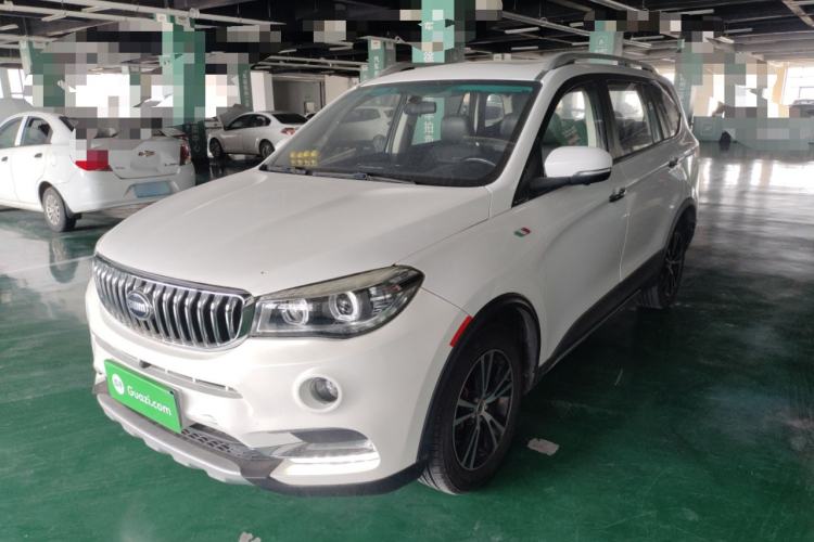 Used SWM X7 2016 1.8L Manual Luxury Edition 7 Seats