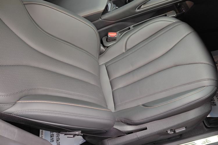 Used Geely Auto Monjaro L 2024 2.0TD DCT EVO Two-Wheel Drive Long-Range Version Right Front Seat