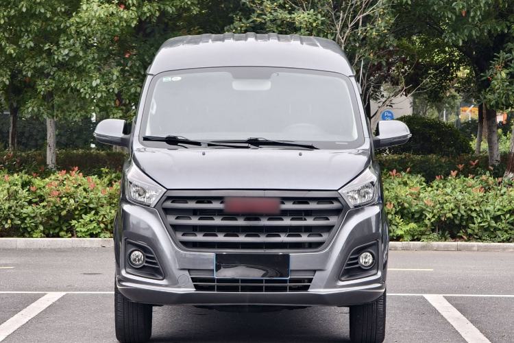 Used Jinbei Gold Hiace 2023 2.0L Passenger Van Travel Lion 5/6/7 Seater