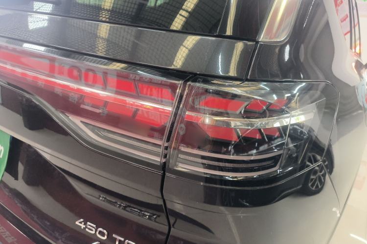 Used Volkswagen Talagon 2026 Model 450TSI Four-Wheel Drive Flagship 7-Seater Right Rear Taillight