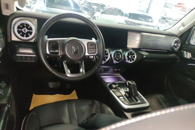 Used Tank 300 2021 Off-Road Edition 2.0T Conqueror Center Console