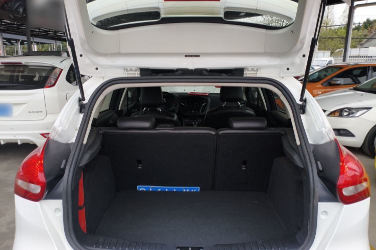 Used Ford Focus 2017 Hatchback EcoBoost 180 Automatic Elite Model
