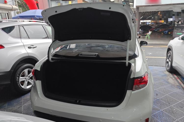 Used Toyota Levin 2019 185T CVT Luxury Edition China VI Standard