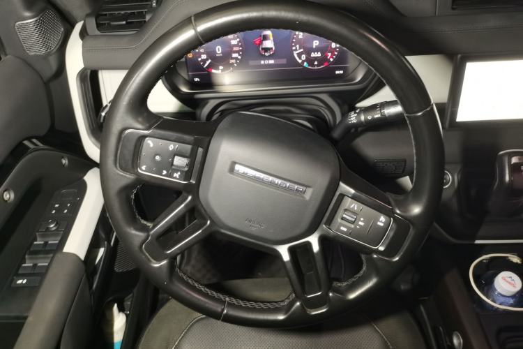 Used Land Rover Defender 2020 110 P400 SE Steering Wheel