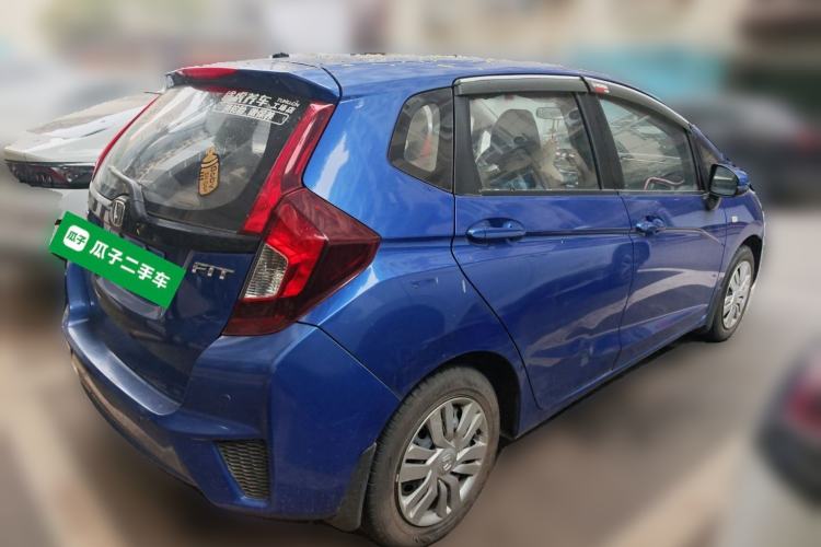 Used Honda Fit 2016 1.5L LX CVT Comfort Model Rear Right 45 Deg