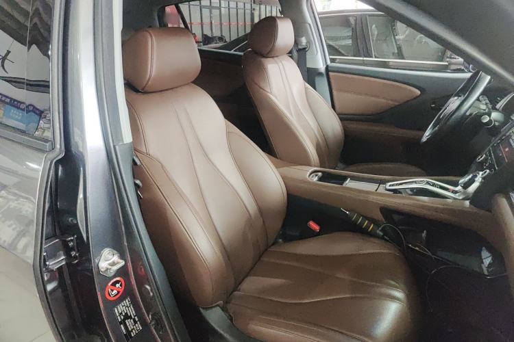 Used Acura CDX 2016 1.5T Two-Wheel Drive Deluxe Edition