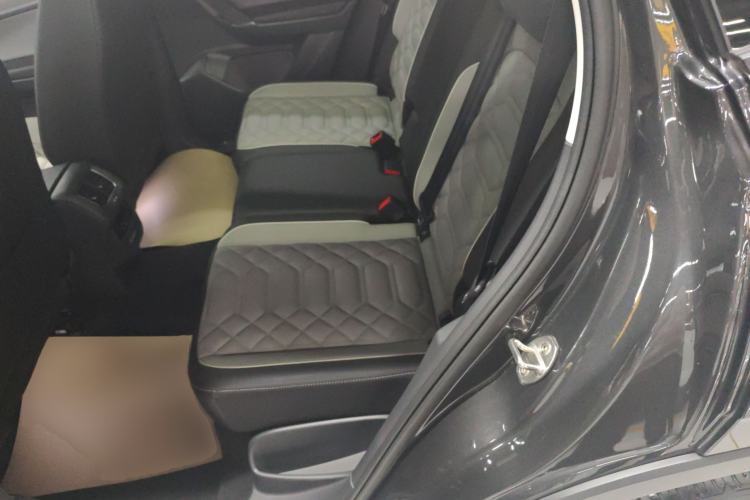 Used Volkswagen Tayron 2024 330TSI Two-Wheel Drive Luxury Plus Advanced Version