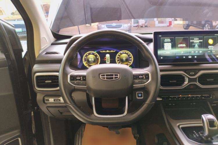 Used Geely Auto Haoyue 2020 1.8TD DCT Flagship 7-Seater
