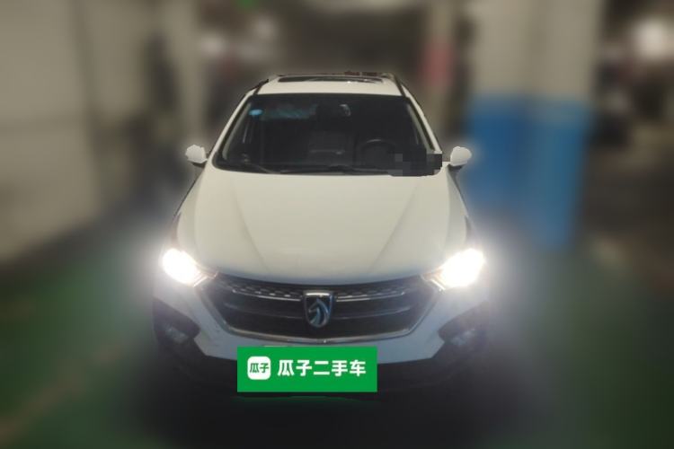 Used Baojun 310W 2018 1.5L Automatic Luxury Version China V