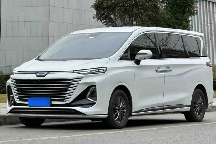 Used Bestune M9 2023 2.0T Prestige Edition