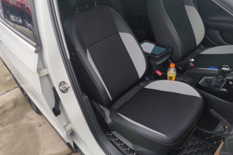 Used Volkswagen Tacqua 2020 1.5L Automatic Yue Right Front Seat