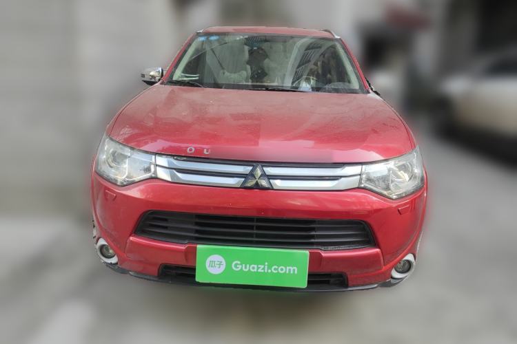 Used Mitsubishi Outlander 2014 2.4L 4x4 Deluxe Value Edition 5 Seats