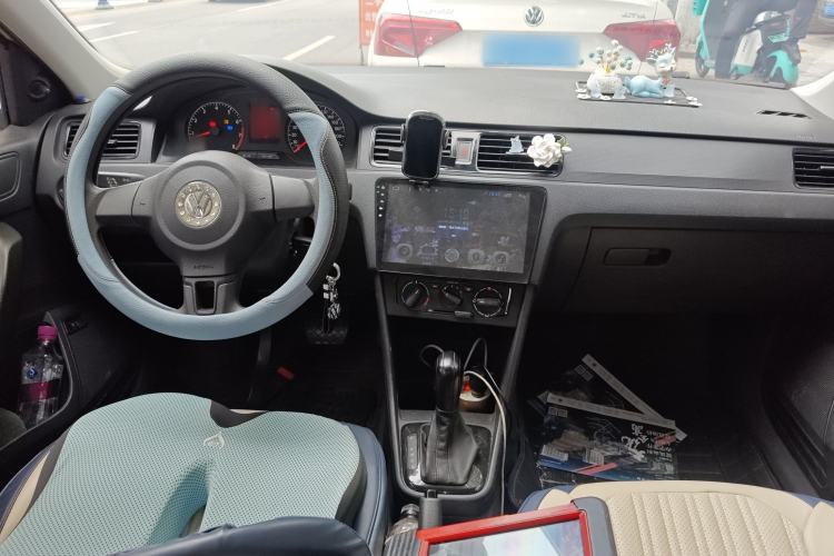 Used Volkswagen Santana 2015 1.6L Automatic Fashion Edition