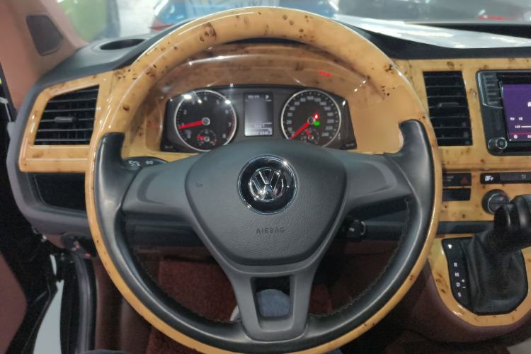 Used Volkswagen Caravelle 2018 2.0 TSI 4x4 Comfort Edition 7 Seats